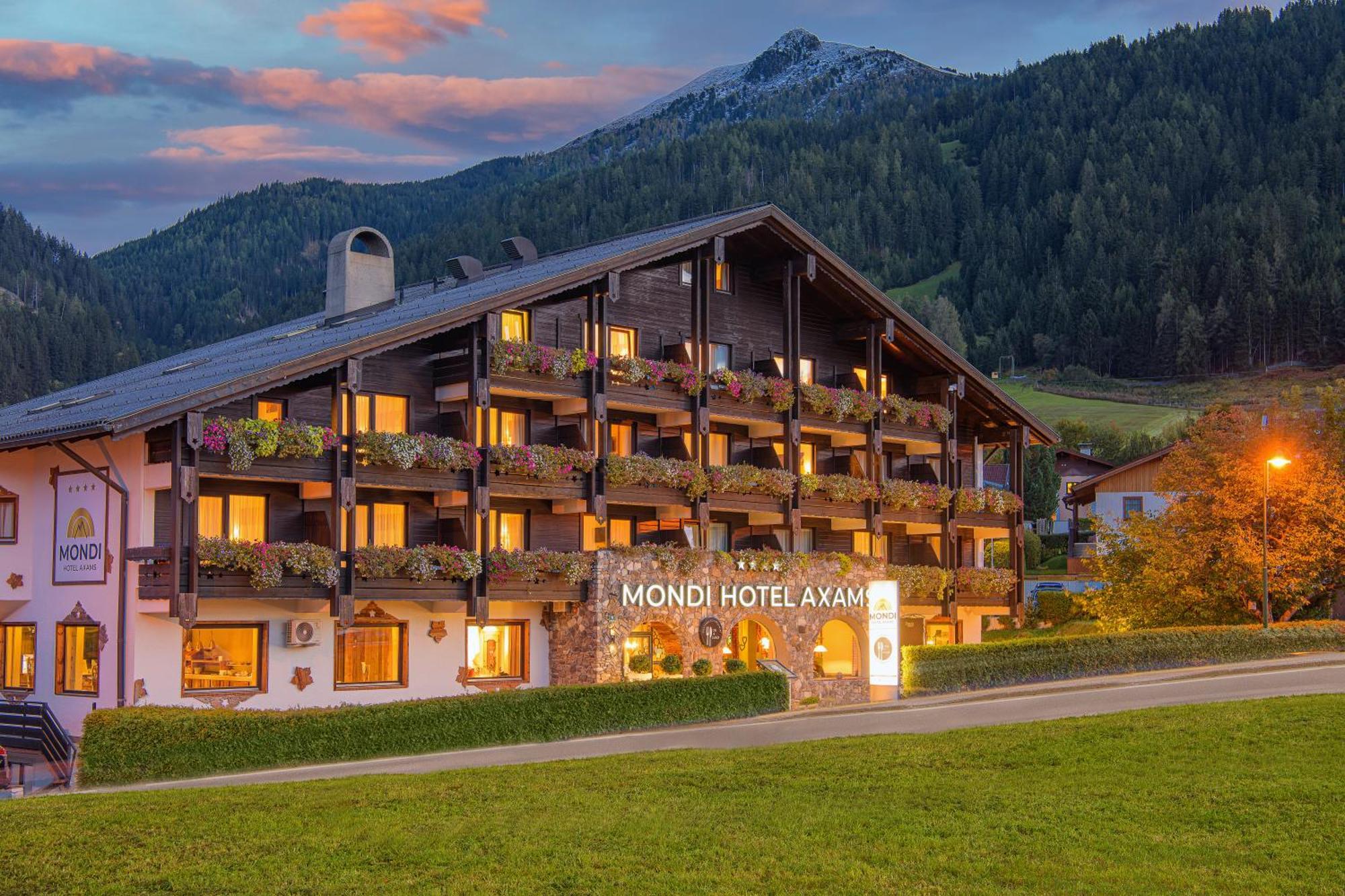 Mondi Hotel Axams Exterior photo