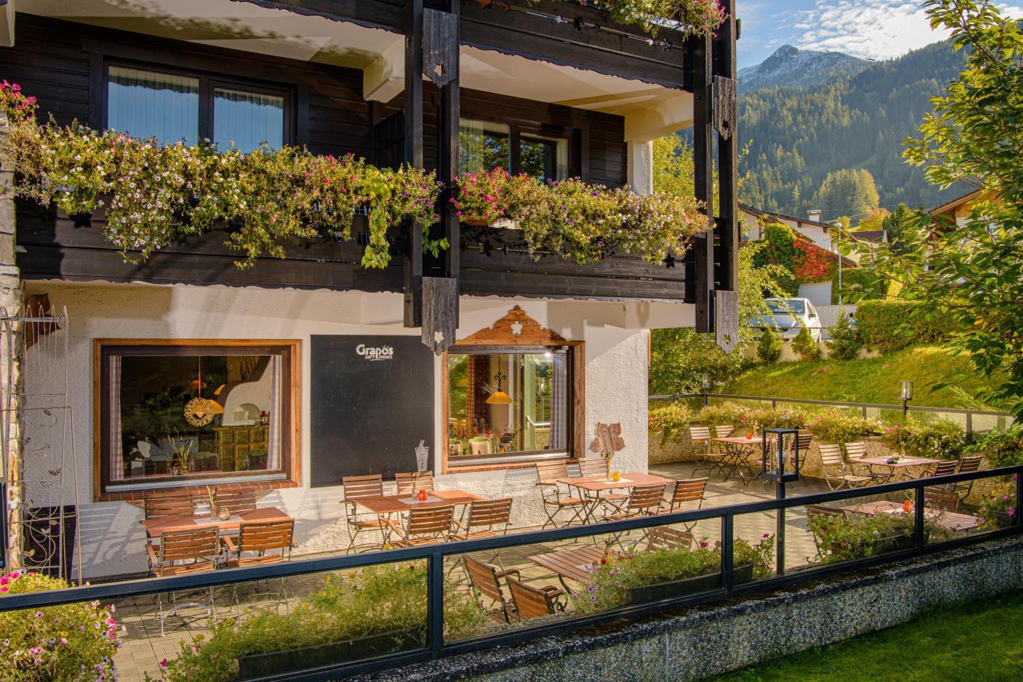 Mondi Hotel Axams Exterior photo